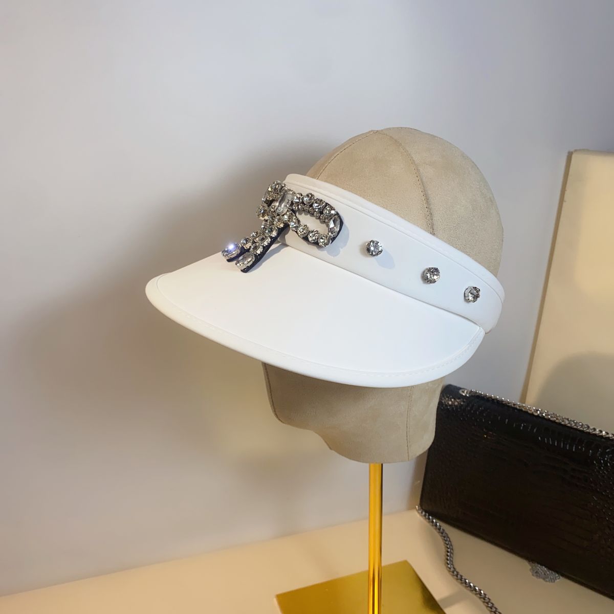 Summer Women's Hat Light Luxur - Luxury Skincare Sunscreen review and price